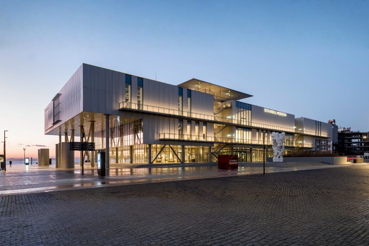 Uncovering the Beauty of the Istanbul Modern Art Museum